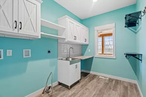 Other - 611 Garden St, Springfield, MN 56087 photo 2 of 8