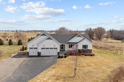 4250 136th Ave NE, Ham Lake, MN 55304