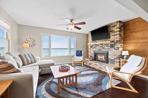 Living - 21370 654th Ave, Darwin, MN 55324 photo 1 of 2