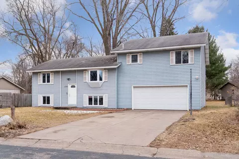 1378 NE Meadowmoor Dr NE, Fridley, MN 55432