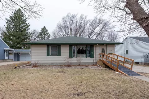 118 Long St, Mankato, MN 56001