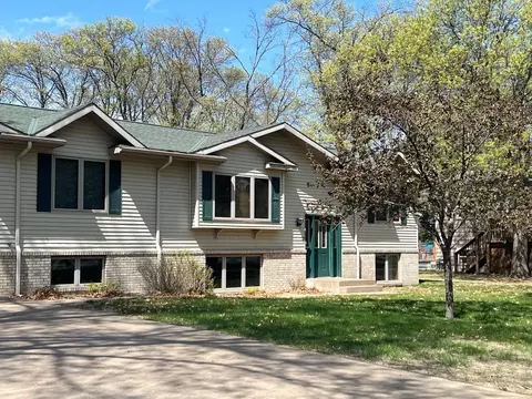 14289 Memorywood Dr, Baxter, MN 56425 photo 2