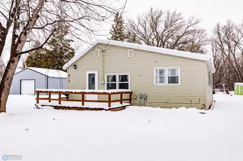 Exterior - 615 E Adams Ave, Mahnomen, MN 56557 photo 3 of 13