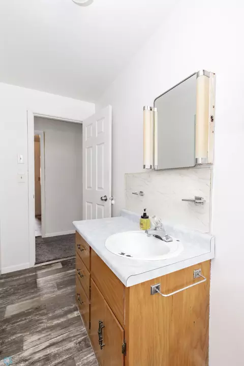 Bath - 615 E Adams Ave, Mahnomen, MN 56557 photo 3 of 3