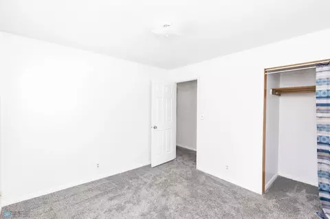 Bedroom - 615 E Adams Ave, Mahnomen, MN 56557 photo 4 of 6