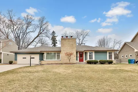 5610 Saint Andrews Ave, Edina, MN 55424