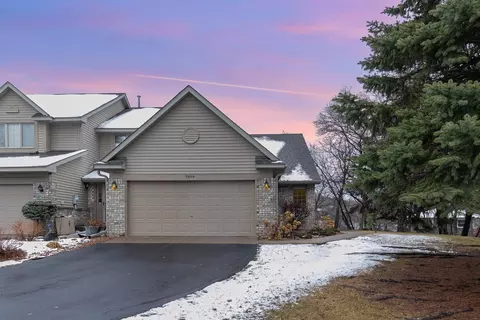 3698 Pond View Pt, Eagan, MN 55122