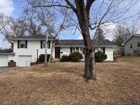 8449 Rich Ave S, Bloomington, MN 55437