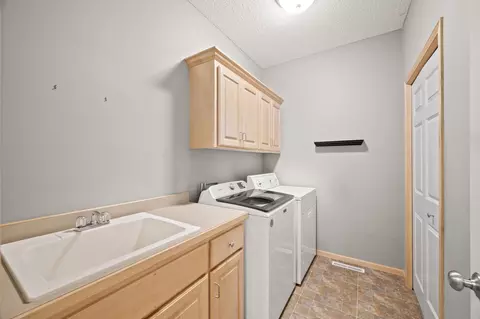 1469 129th Ave NW, Coon Rapids, MN 55448 photo 16