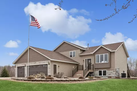 26305 Thomas Ave, Elko New Market, MN 55020
