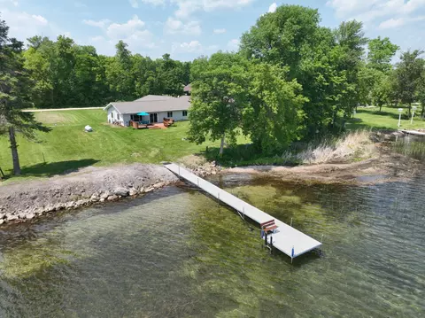10130 Point View Dr NW, Federal Dam, MN 56641