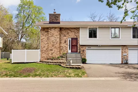 2225 Oregon Ct, Saint Louis Park, MN 55426