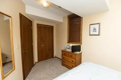 Bedroom - 5290 Lawler Beach Rd, Willmar, MN 56201 photo 4 of 5