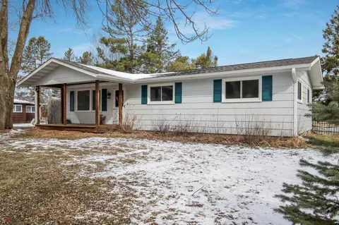 1609 W Allen St, Rice Lake, WI 54868
