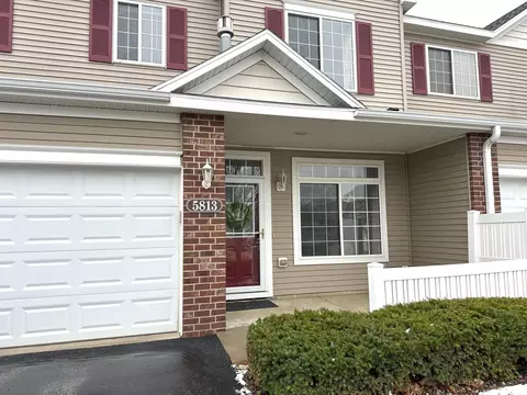 5813 Sandcherry Pl NW, Rochester, MN 55901