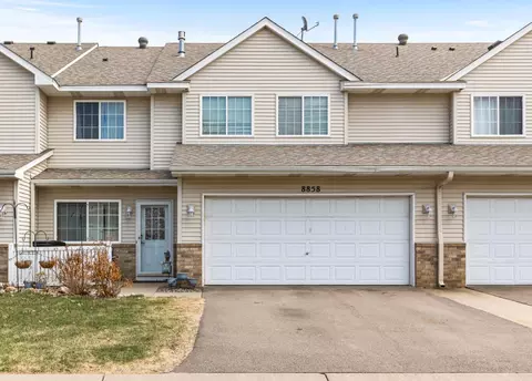8858 92nd St S, Cottage Grove, MN 55016