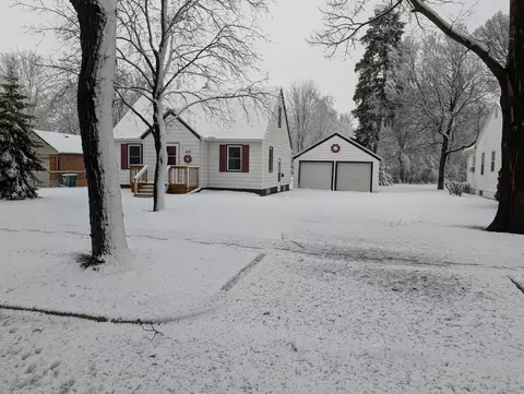 440 Evergreen Park Blvd, Litchfield, MN 55355