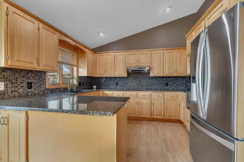 Kitchen - 7124 Rolling View Dr, Saint Cloud, MN 56303 photo 1 of 4