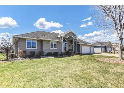 Exterior - 7124 Rolling View Dr, Saint Cloud, MN 56303 photo 2 of 10