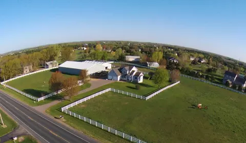 724 Mc Cutcheon Rd, Hudson, WI 54016
