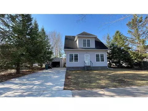 101 Leslie Ave E, Clarissa, MN 56440