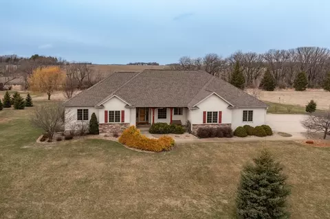1109 36th St NW, Austin, MN 55912