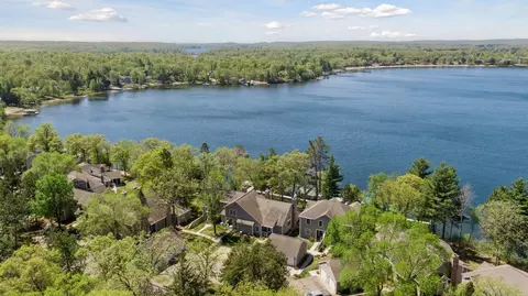1363 E Pointe Dr, East Gull Lake, MN 56401 photo 4