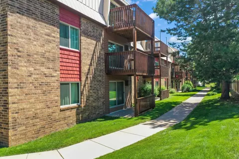 14630 Garrett Ave #612, Apple Valley, MN 55124