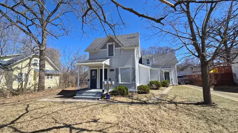 1201 S Cedar Ave, Owatonna, MN 55060