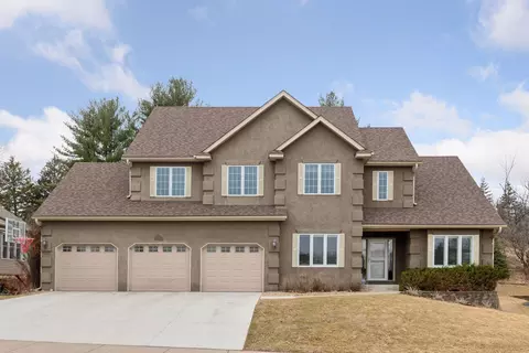 13760 Candice Ln, Eden Prairie, MN 55346