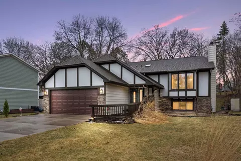 5435 Norwood Ln N, Plymouth, MN 55442