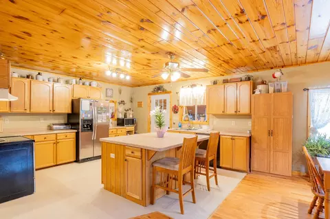 Kitchen - 37262 County 39, Laporte, MN 56461 photo 1 of 6