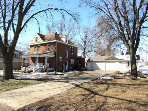 331 Park Ave, Watson, MN 56295