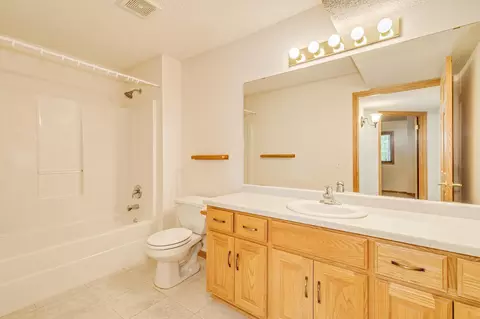 5259 Pathways Ave, White Bear Lake, MN 55110 photo 17