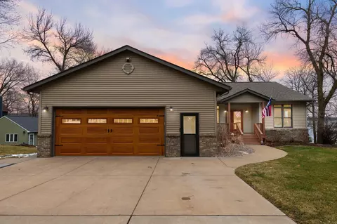 86 206th St, Star Prairie, WI 54026