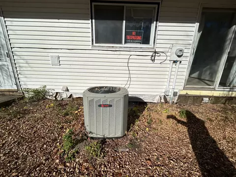 Exterior - 528 W Sorenson Ave, Appleton, MN 56208 photo 3 of 5