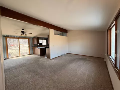 Living - 528 W Sorenson Ave, Appleton, MN 56208 photo 4 of 4