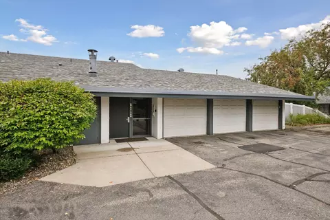 8212 Fremont Ave S #D, Bloomington, MN 55420