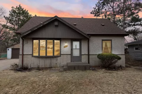 6435 Ashton Ave NE, Fridley, MN 55432