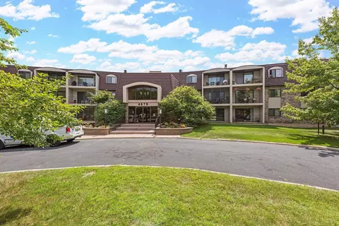 4575 W 80th Street Cir #130, Bloomington, MN 55437
