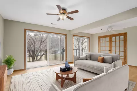 6375 Saint Croix Trl N #350, Stillwater, MN 55082