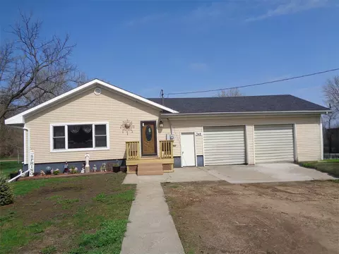 349 NE 2nd St, Avoca, MN 56114
