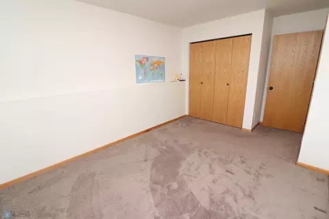 3396 Maple Leaf Loop S, Fargo, ND 58104 photo 9