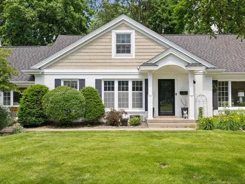 5048 Kent Ave, Edina, MN 55436