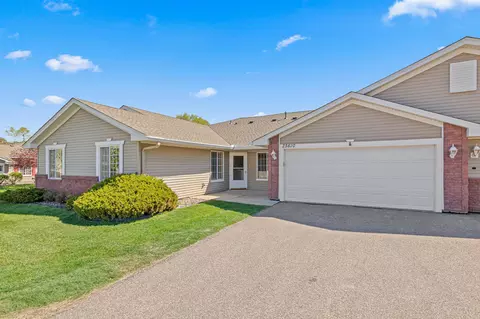 25610 Park Ln, Shorewood, MN 55331