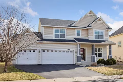 11170 Walnut Ln, Woodbury, MN 55129