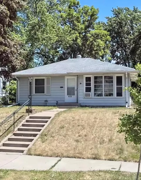 4526 Vincent Ave N, Minneapolis, MN 55412