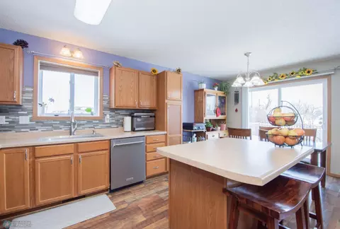 Kitchen - 361 Maple Pointe Blvd, Mapleton, ND 58059 photo 3 of 6