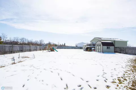 Exterior - 361 Maple Pointe Blvd, Mapleton, ND 58059 photo 9 of 10