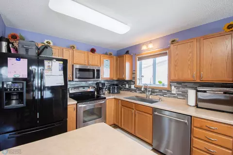 Kitchen - 361 Maple Pointe Blvd, Mapleton, ND 58059 photo 5 of 6